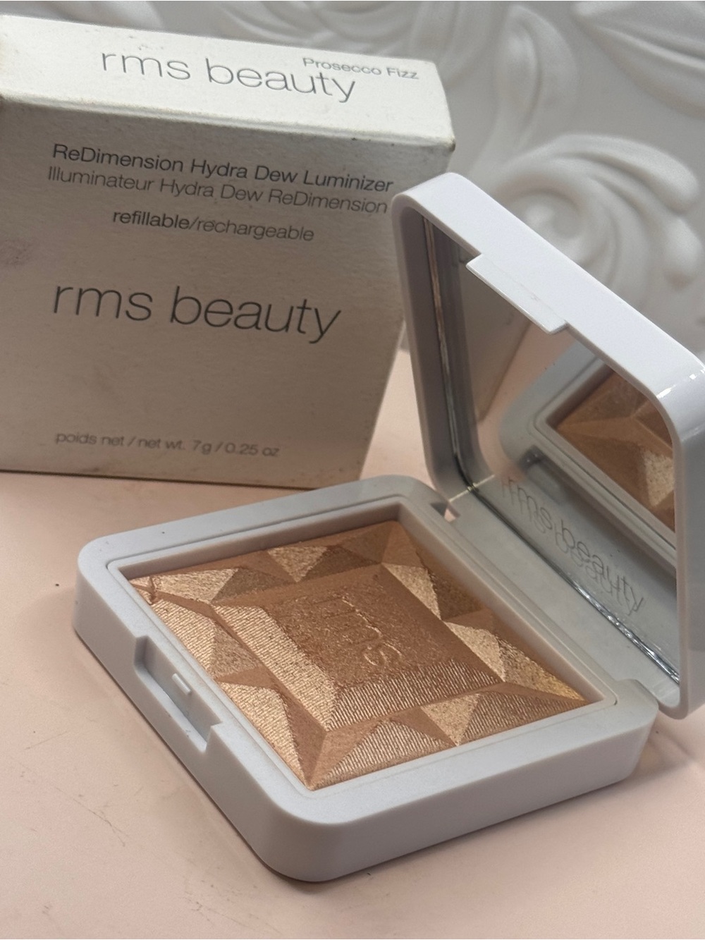 Rms beauty redimension hydra dew luminizer ‘ prosecco fizz’